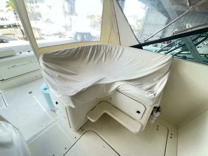 1996 Tiara Yachts 3100 Open