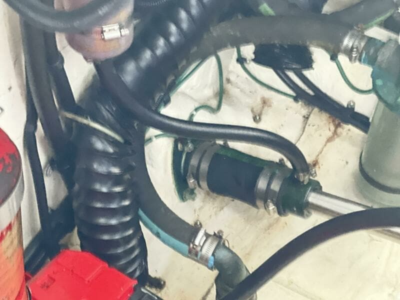 1996 Tiara Yachts 3100 Open