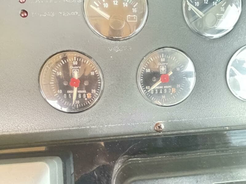 1996 Tiara Yachts 3100 Open