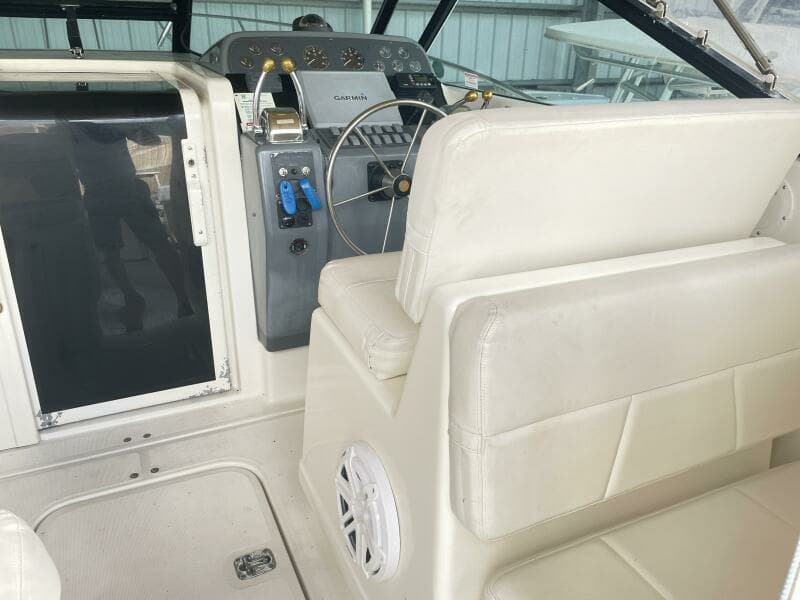 1996 Tiara Yachts 3100 Open