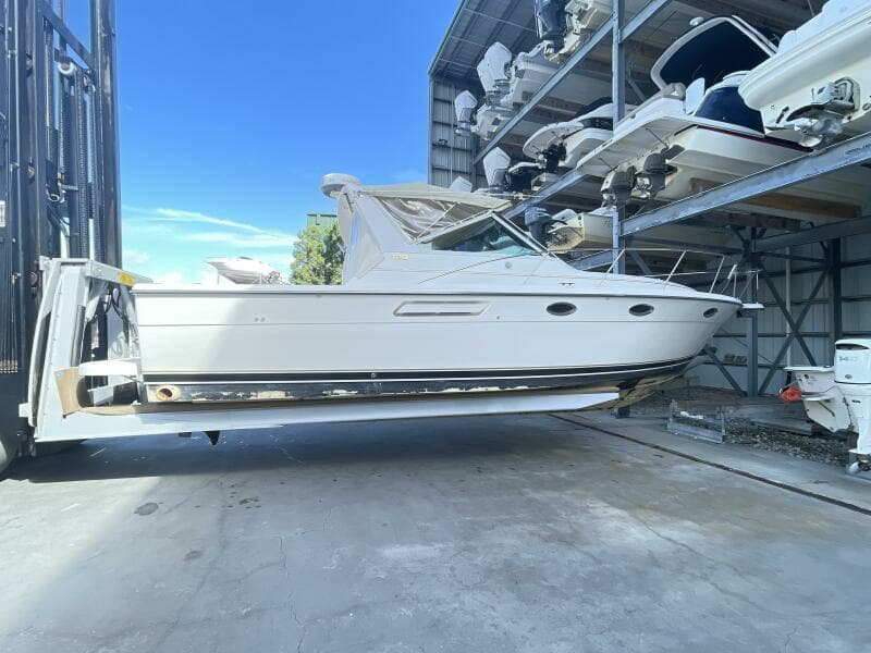 1996 Tiara Yachts 3100 Open