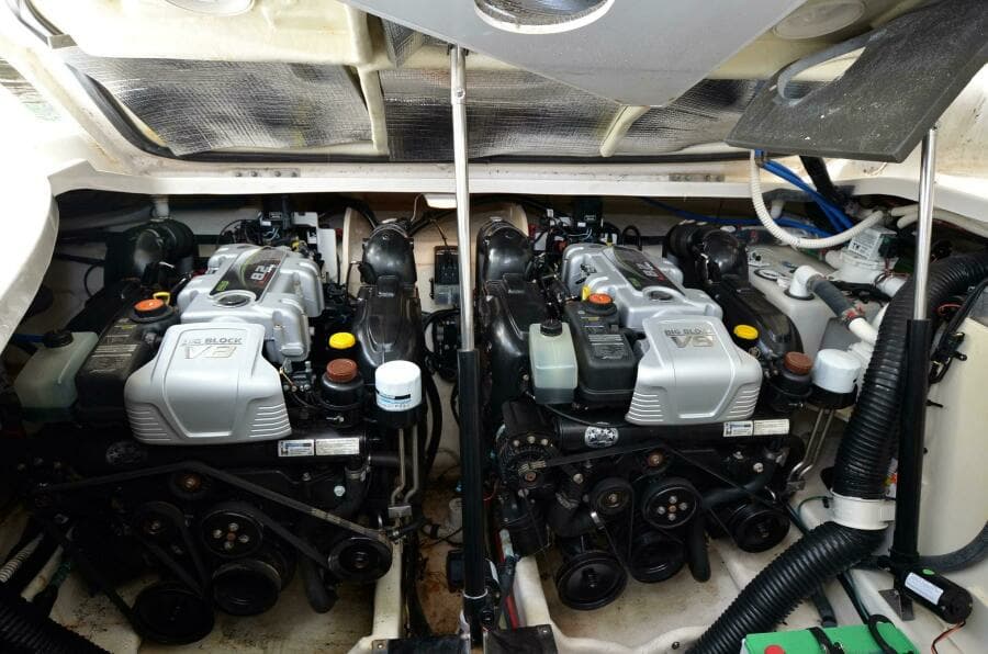 2016 Sea Ray 350 Sundancer