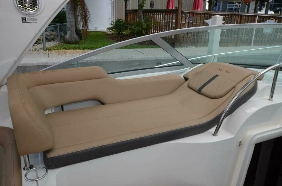 2016 Sea Ray 350 Sundancer