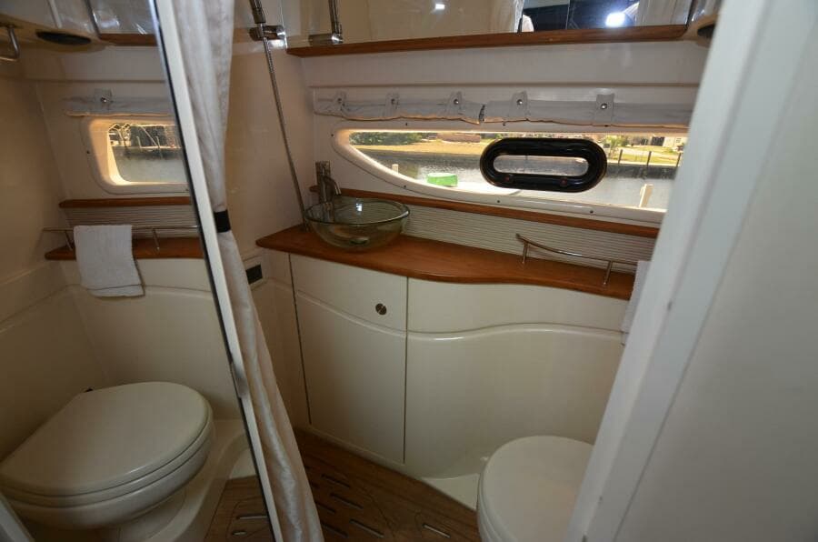 2016 Sea Ray 350 Sundancer