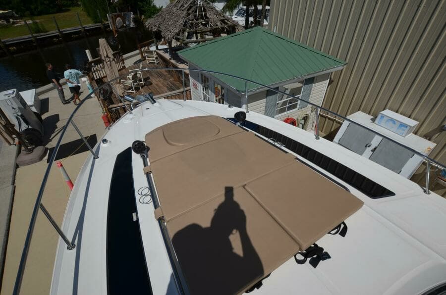 2016 Sea Ray 350 Sundancer