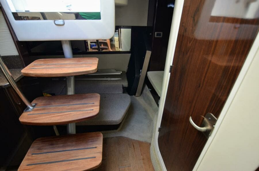 2016 Sea Ray 350 Sundancer