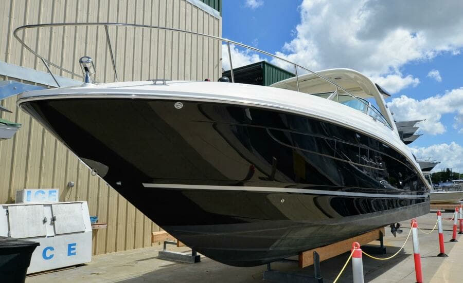 2016 Sea Ray 350 Sundancer