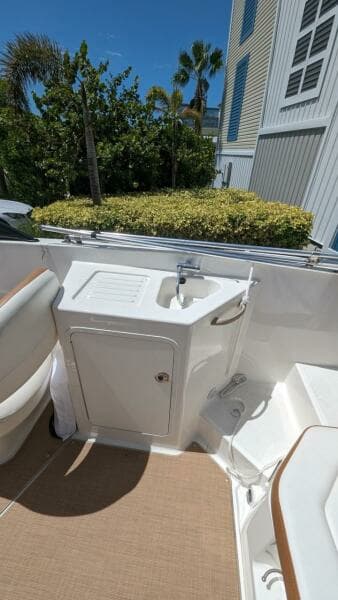 2022 Bayliner DX 2200