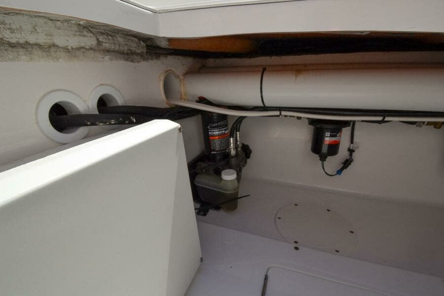 2018 SeaHunter 33 cc