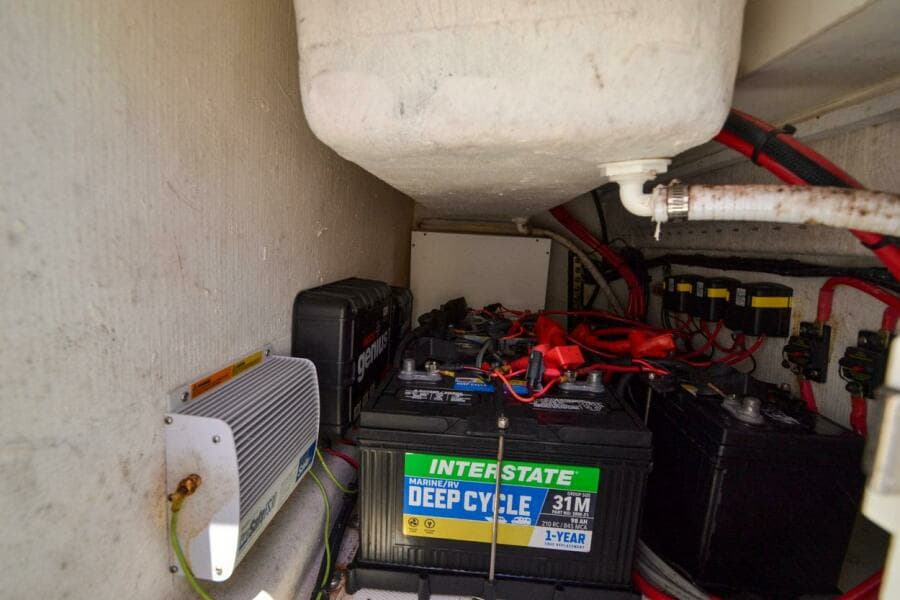 2018 SeaHunter 33 cc