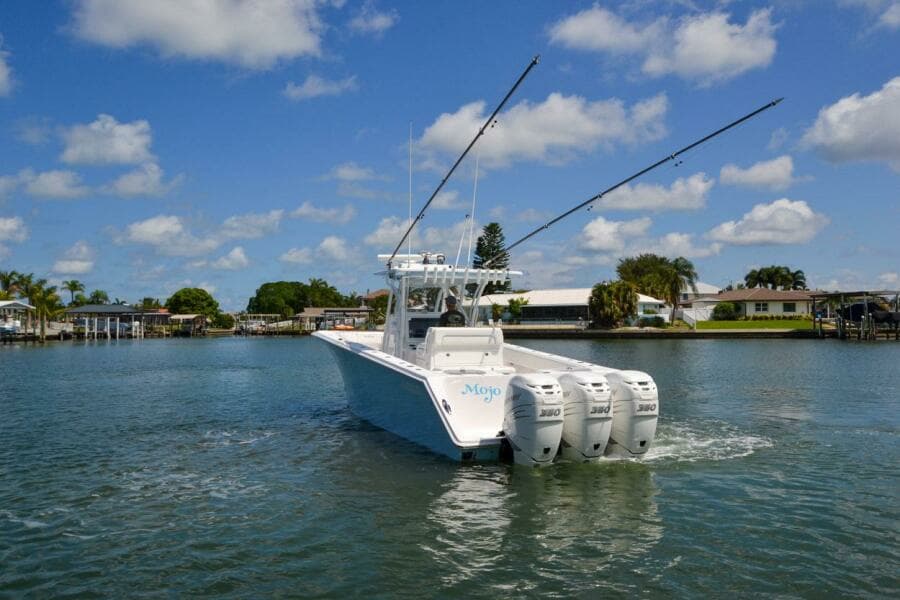 2018 SeaHunter 33 cc