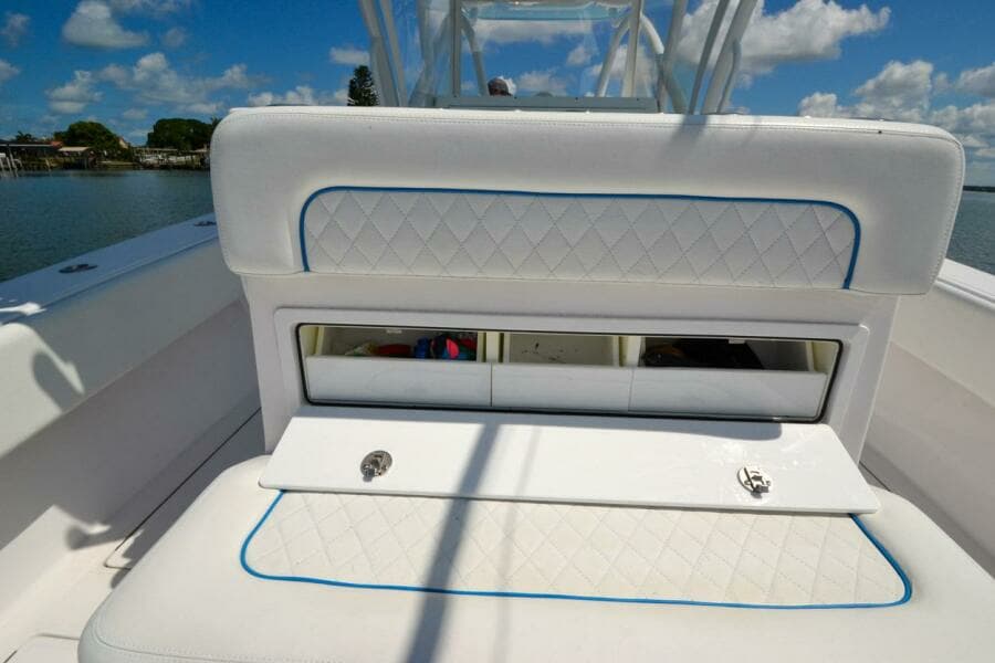 2018 SeaHunter 33 cc