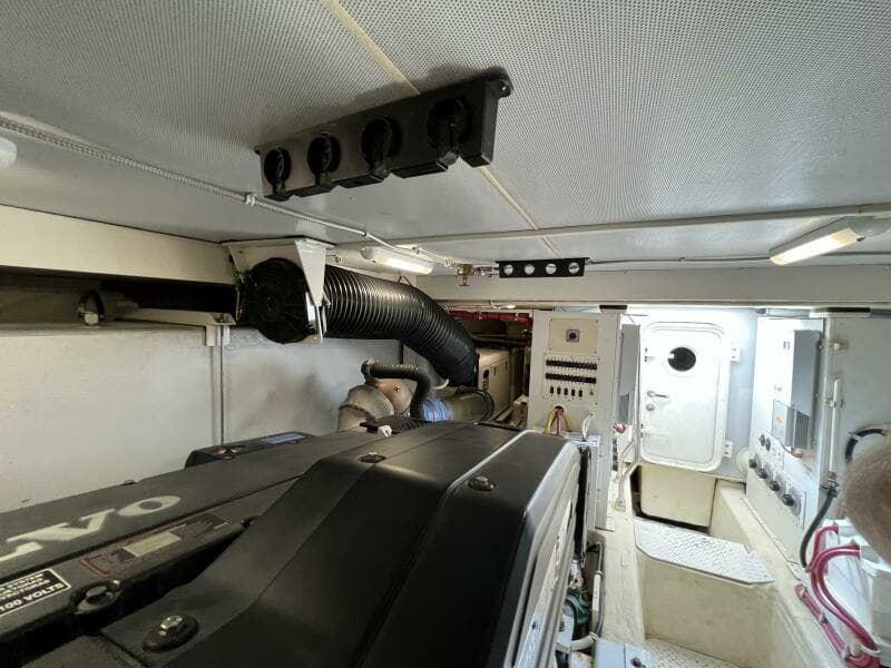 2008 Marquis 59 Fly Bridge - Markham Edition