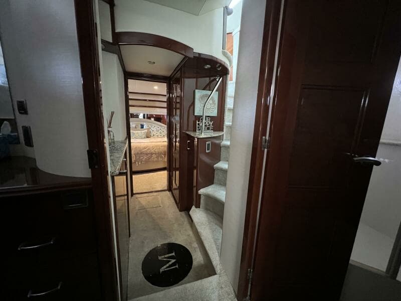 2008 Marquis 59 Fly Bridge - Markham Edition