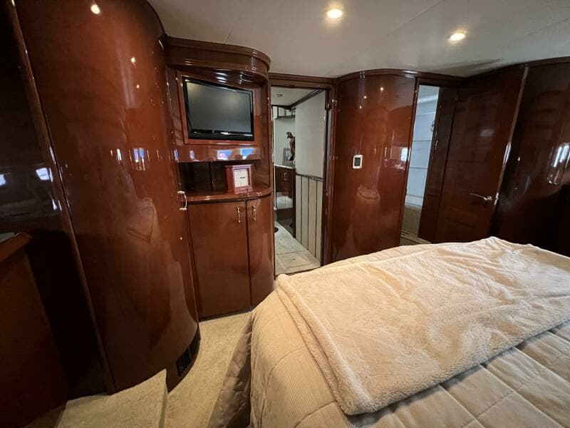 2008 Marquis 59 Fly Bridge - Markham Edition