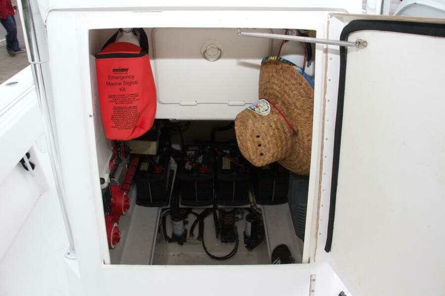 2004 Contender 31 Open