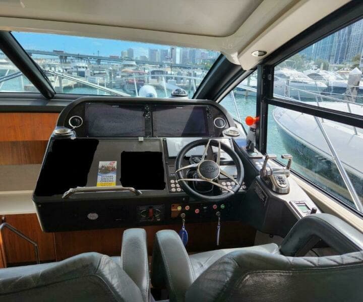 2018 Sunseeker Predator