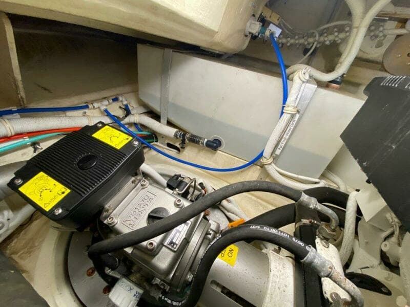 2009 Tiara Yachts 4300 Sovran