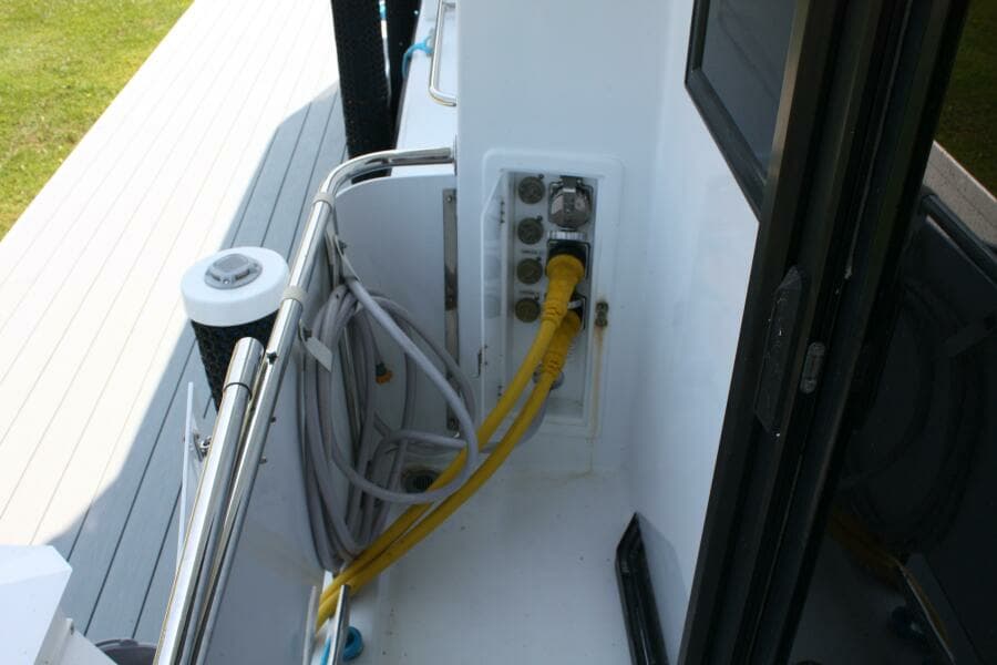 2000 Jefferson 56 Rivanna