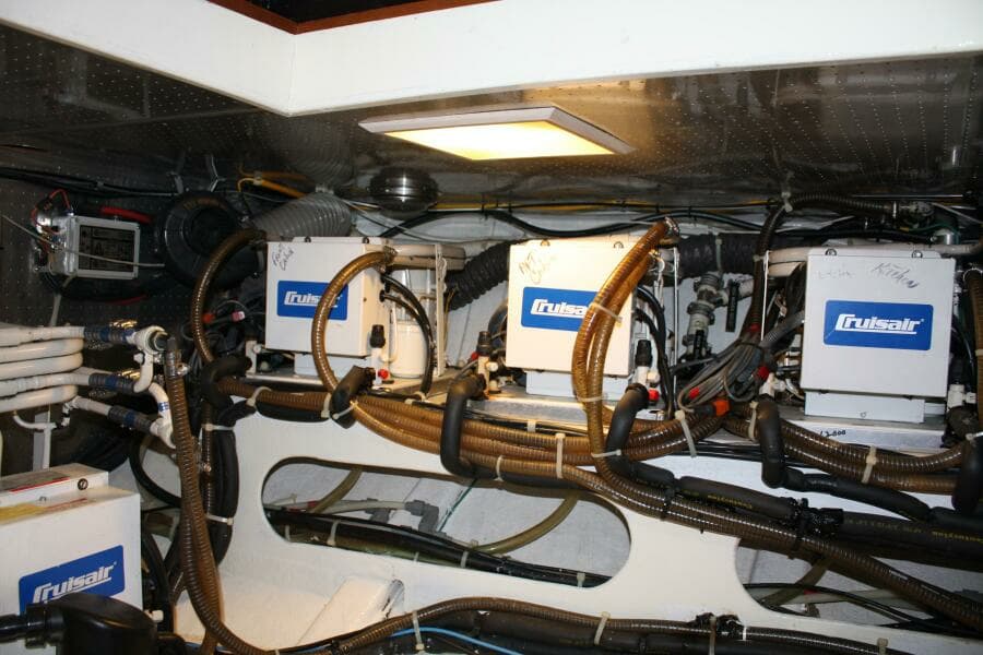 2000 Jefferson 56 Rivanna