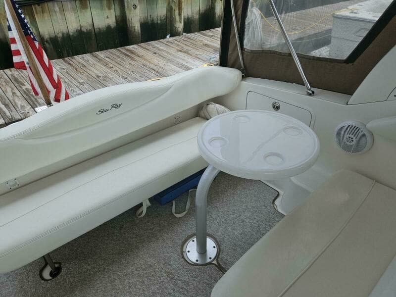 2004 Sea Ray 