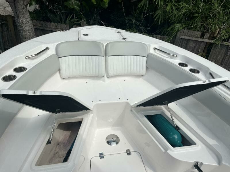 2020 Sea Fox 228 Commander