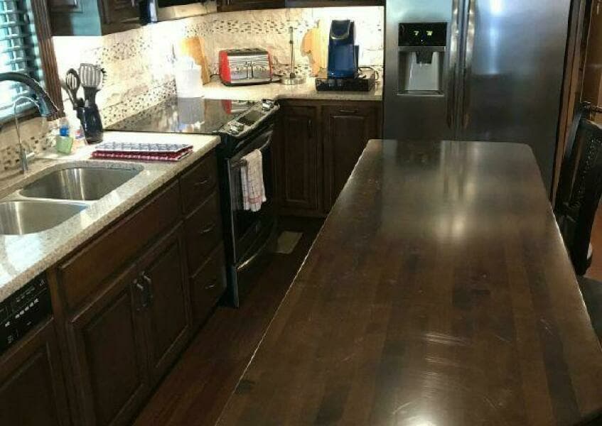 2017 Sumerset Houseboat