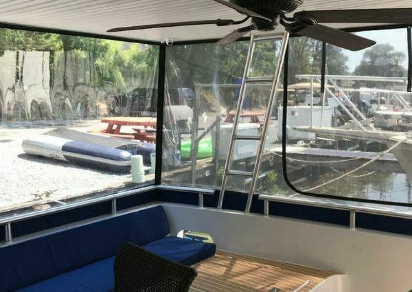 2017 Sumerset Houseboat