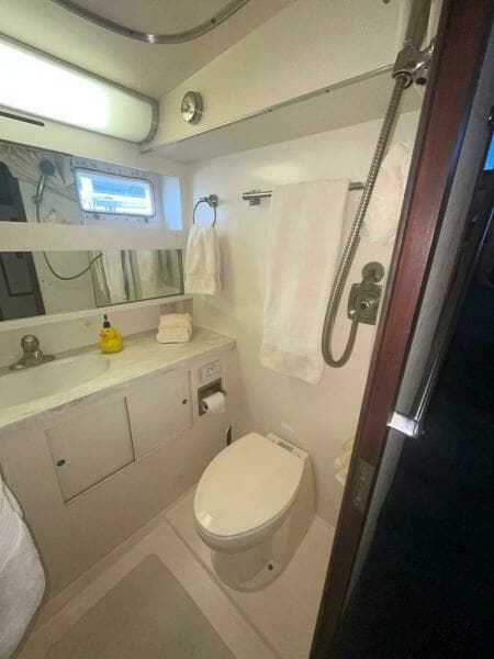 1981 Hatteras 48 Motoryacht