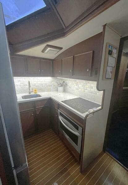 1981 Hatteras 48 Motoryacht