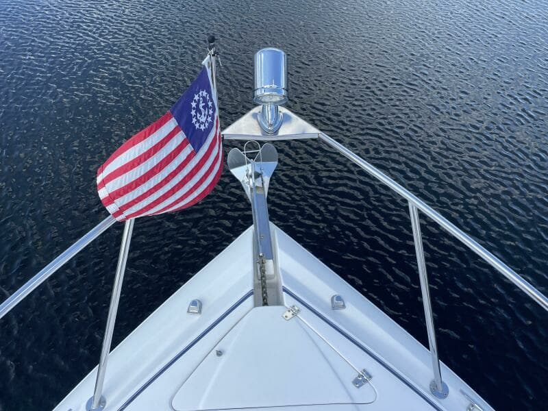 2006 Rinker Express Cruiser