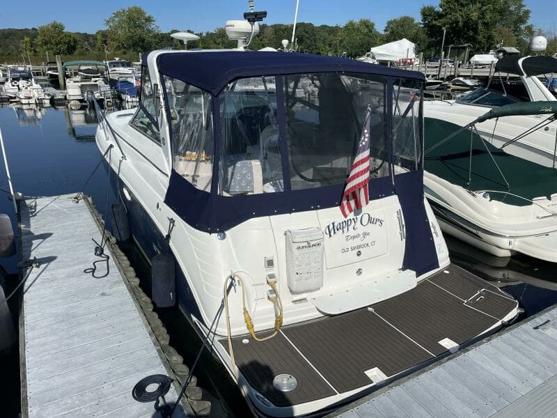 2006 Rinker Express Cruiser