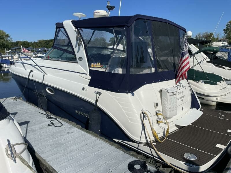 2006 Rinker Express Cruiser