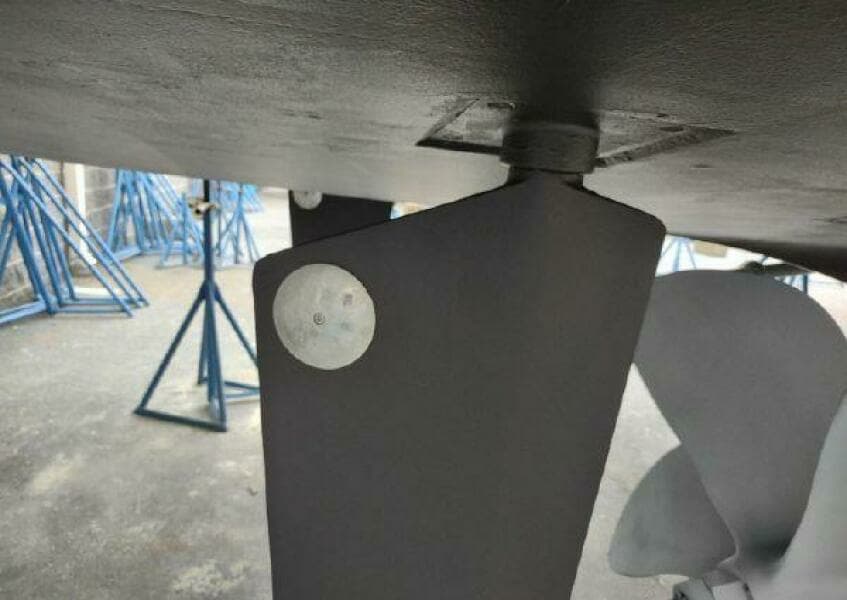 1996 Hatteras 50' Sport Deck