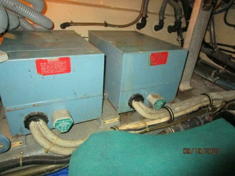 63' Hatteras transformers