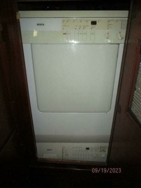 63' Hatteras washer-dryer