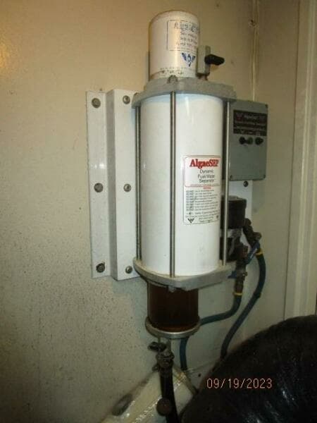 63' Hatteras FuelSep fuel conditioning system