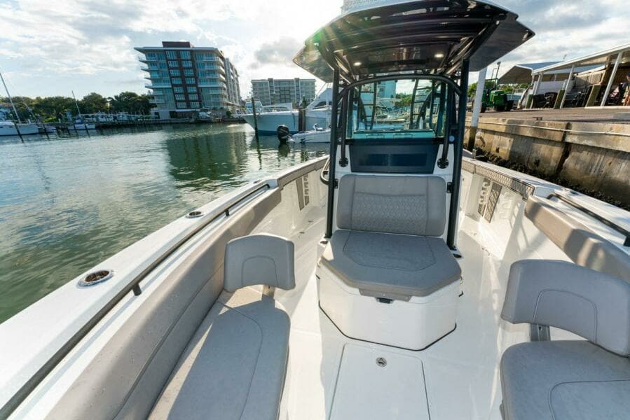 2021 Wellcraft Scarab 302