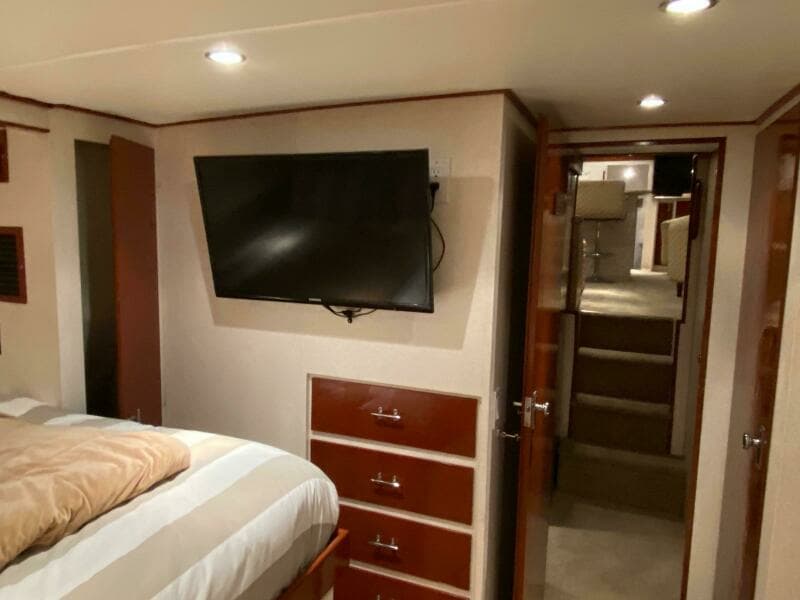 1973 Chris-Craft 47 Commander Flush Deck