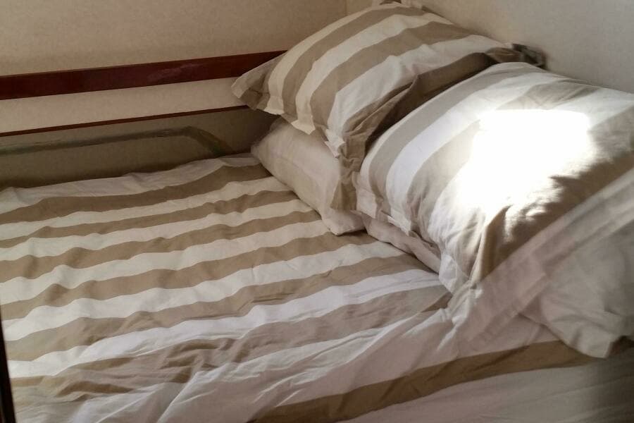 1973 Chris-Craft 47 Commander Flush Deck