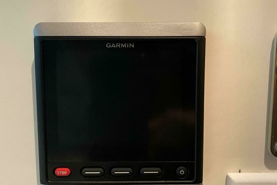 1973 Chris-Craft 47 Commander Flush Deck