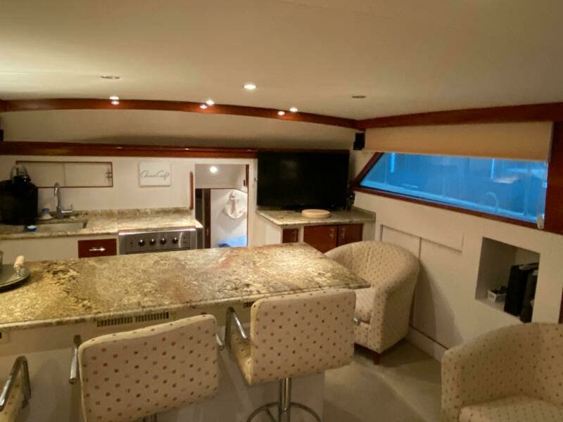 1973 Chris-Craft 47 Commander Flush Deck