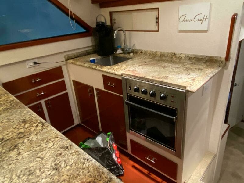 1973 Chris-Craft 47 Commander Flush Deck