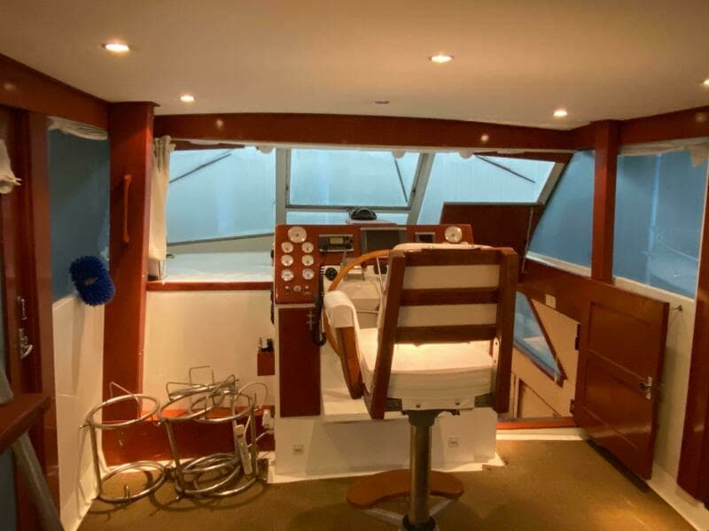 1973 Chris-Craft 47 Commander Flush Deck