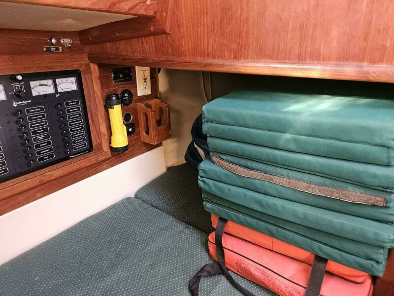 1994 Pacific Seacraft 