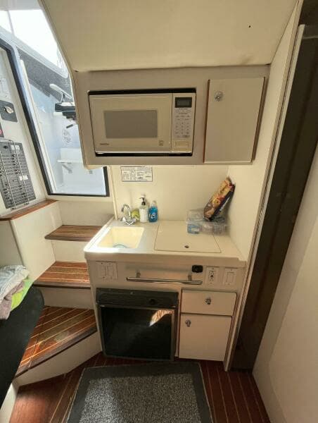 1997 Pursuit 300 Offshore