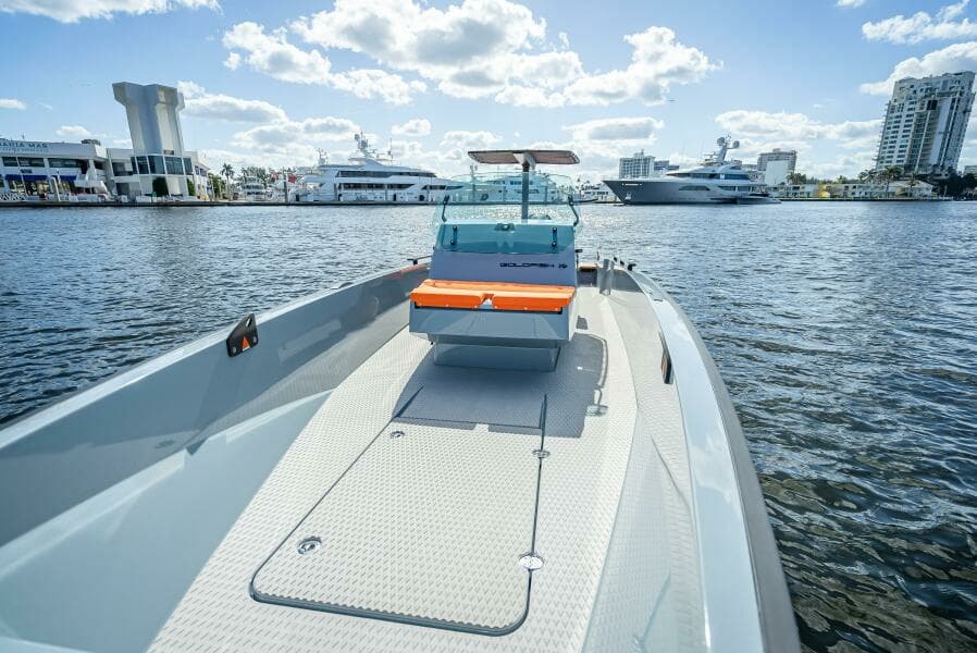 2024 Goldfish 28 Tender