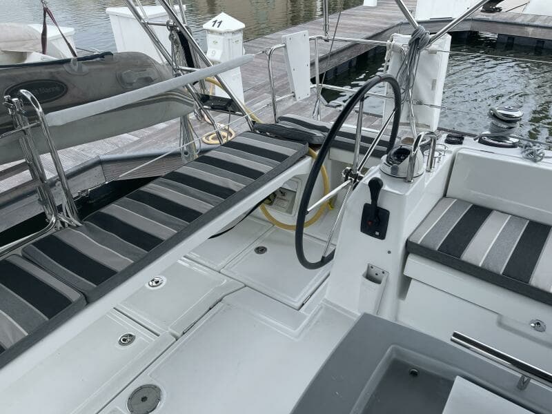 2017 Beneteau Oceanis 45