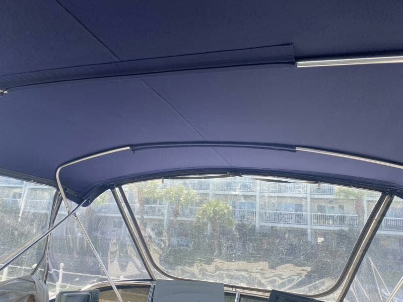 1989 Chris-Craft 427 Catalina