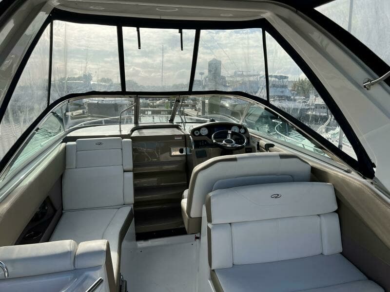 2017 Regal 28 Express